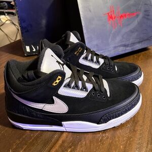 DeadStock Nike Air Jordan 3 Retro Tinker SP Gold Accents - Size 9